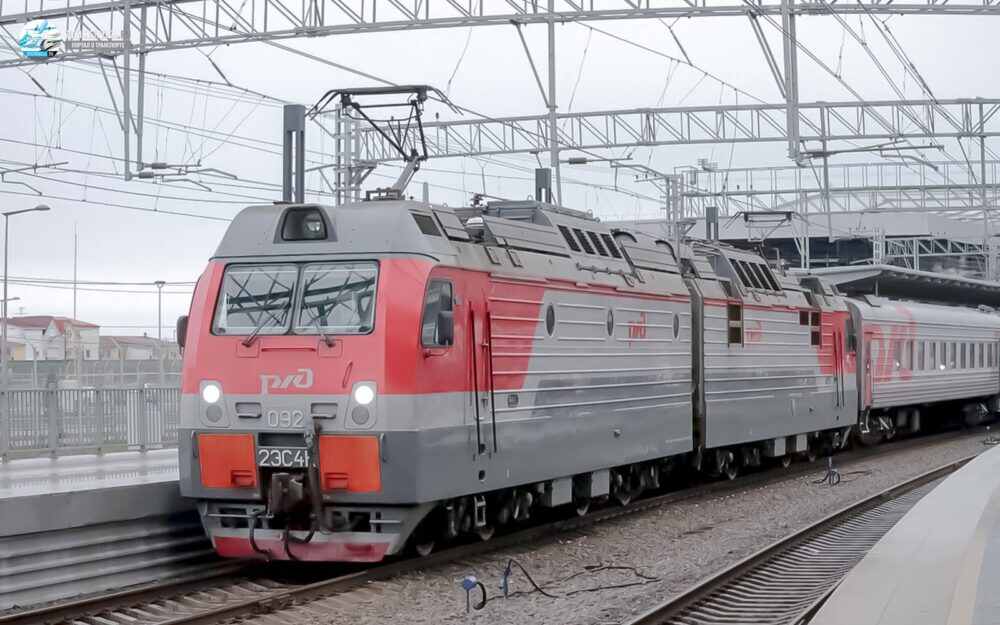 Электровоз 2ЭС4К