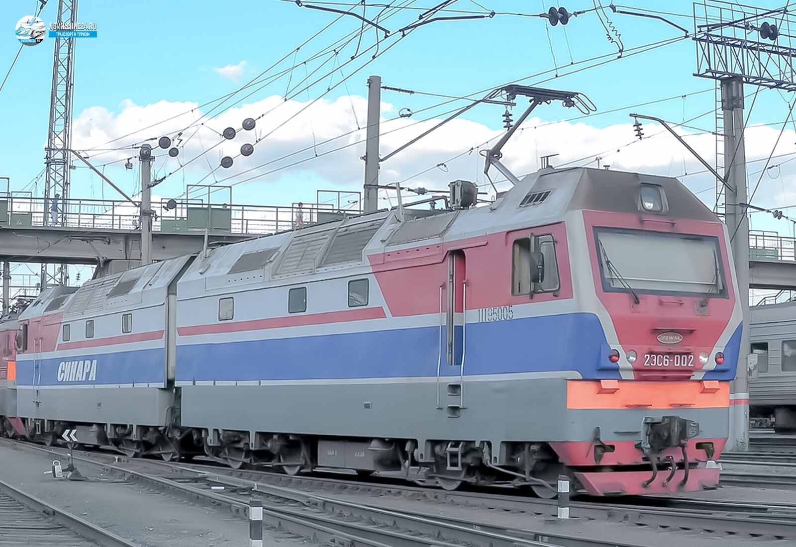 Электровоз 2ЭС6