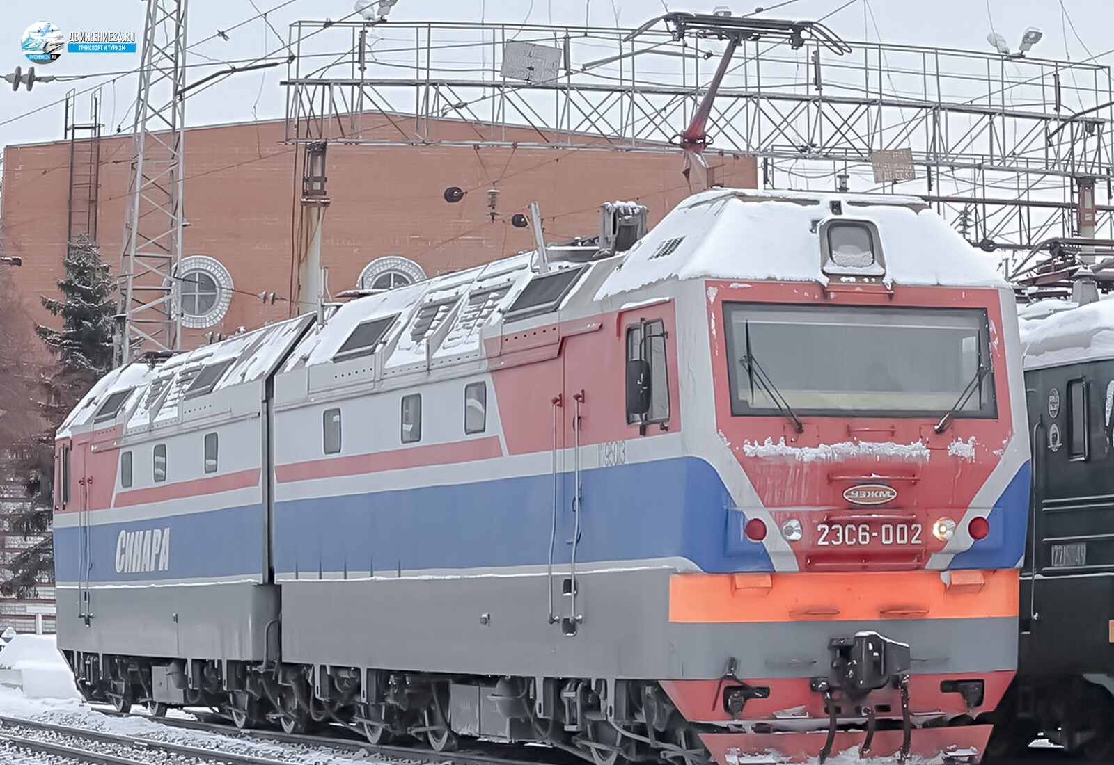 Электровоз 2ЭС6