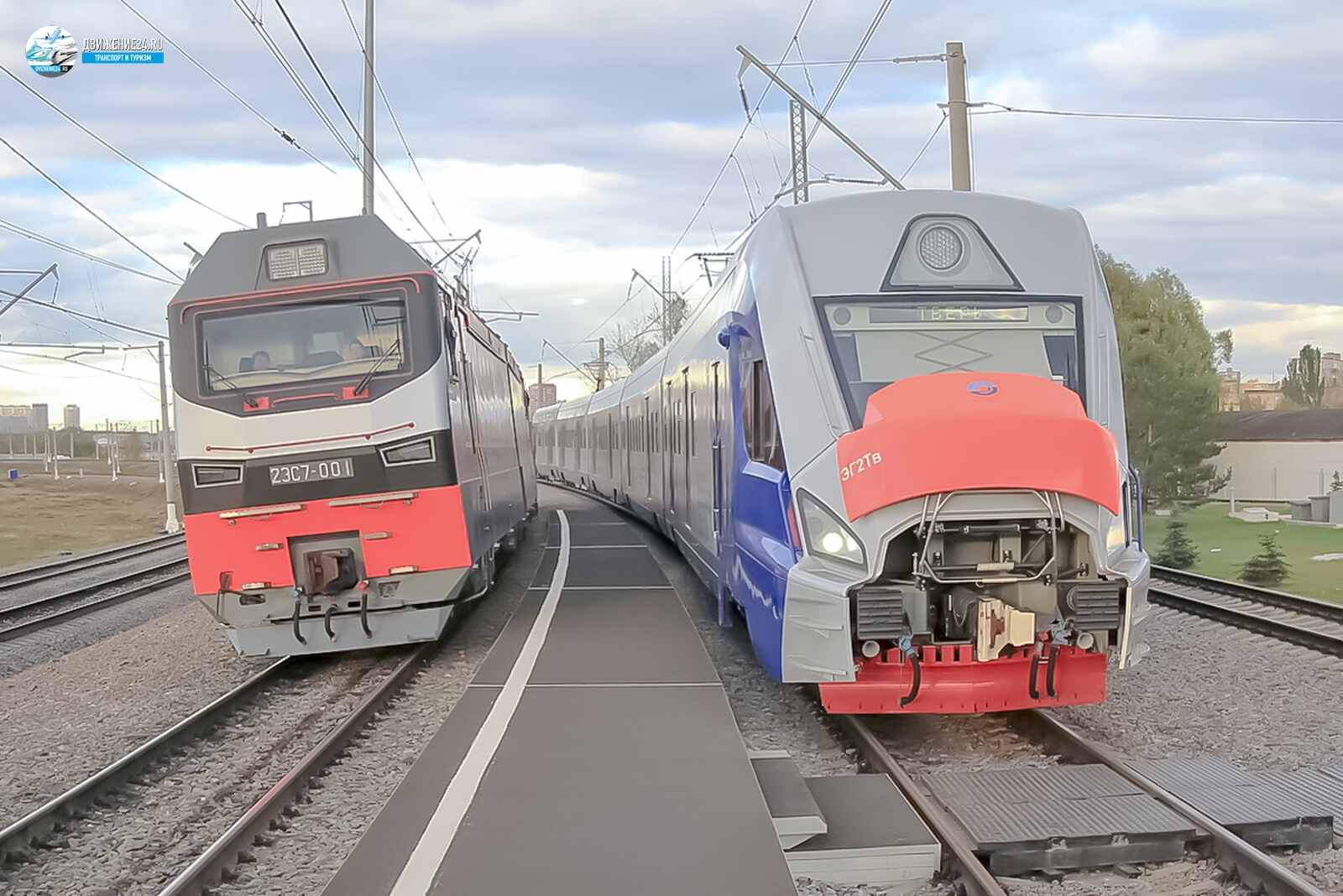 Электровоз 2ЭС7 "Гранит"