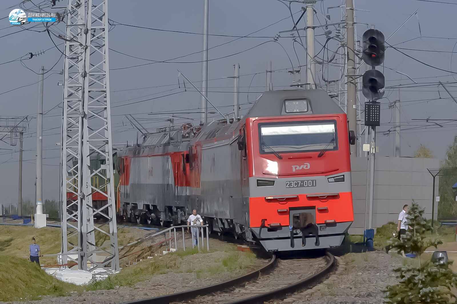 Электровоз 2ЭС7 "Гранит"