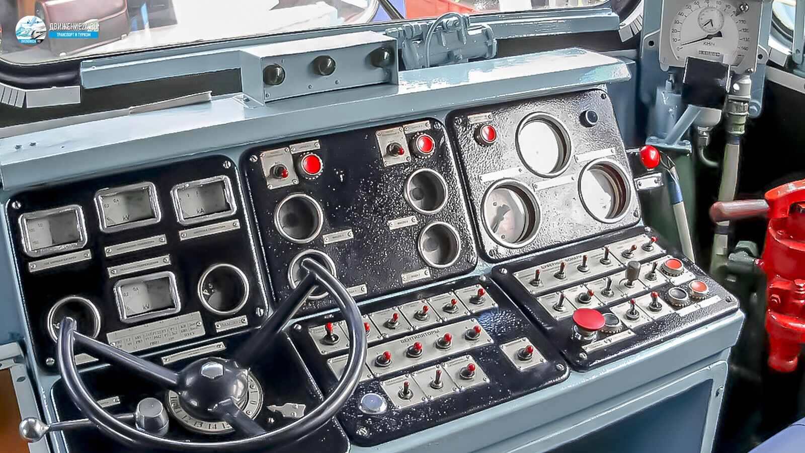 кабина Тепловоза 2ТЭ116