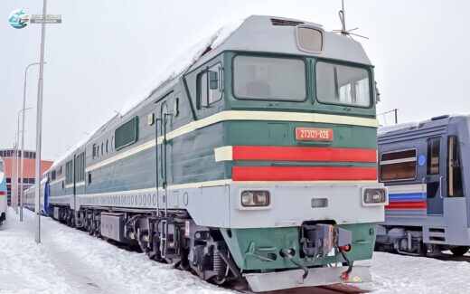 Тепловоз 2ТЭ121