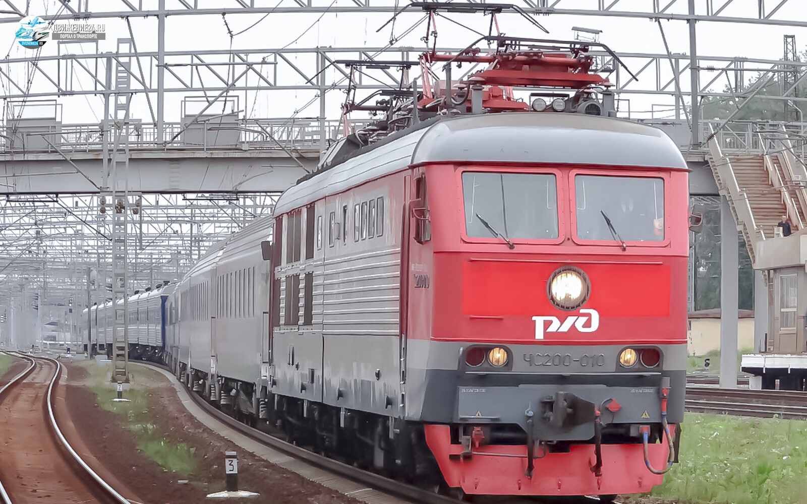 Электровоз ЧС200