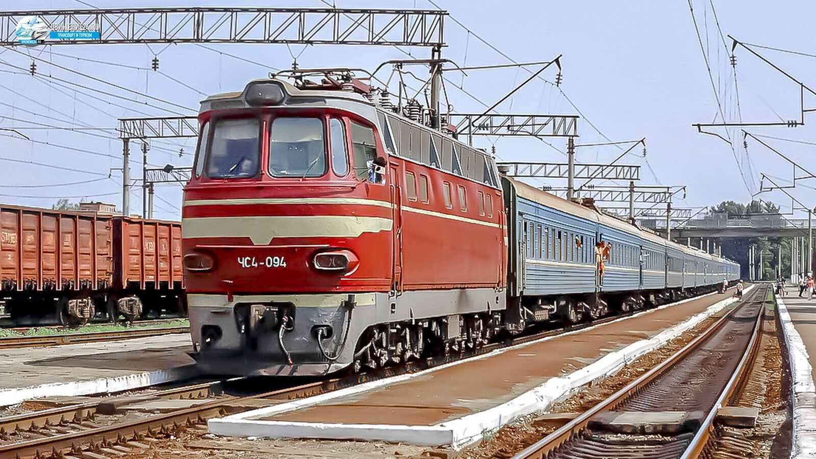 Электровоз ЧС4