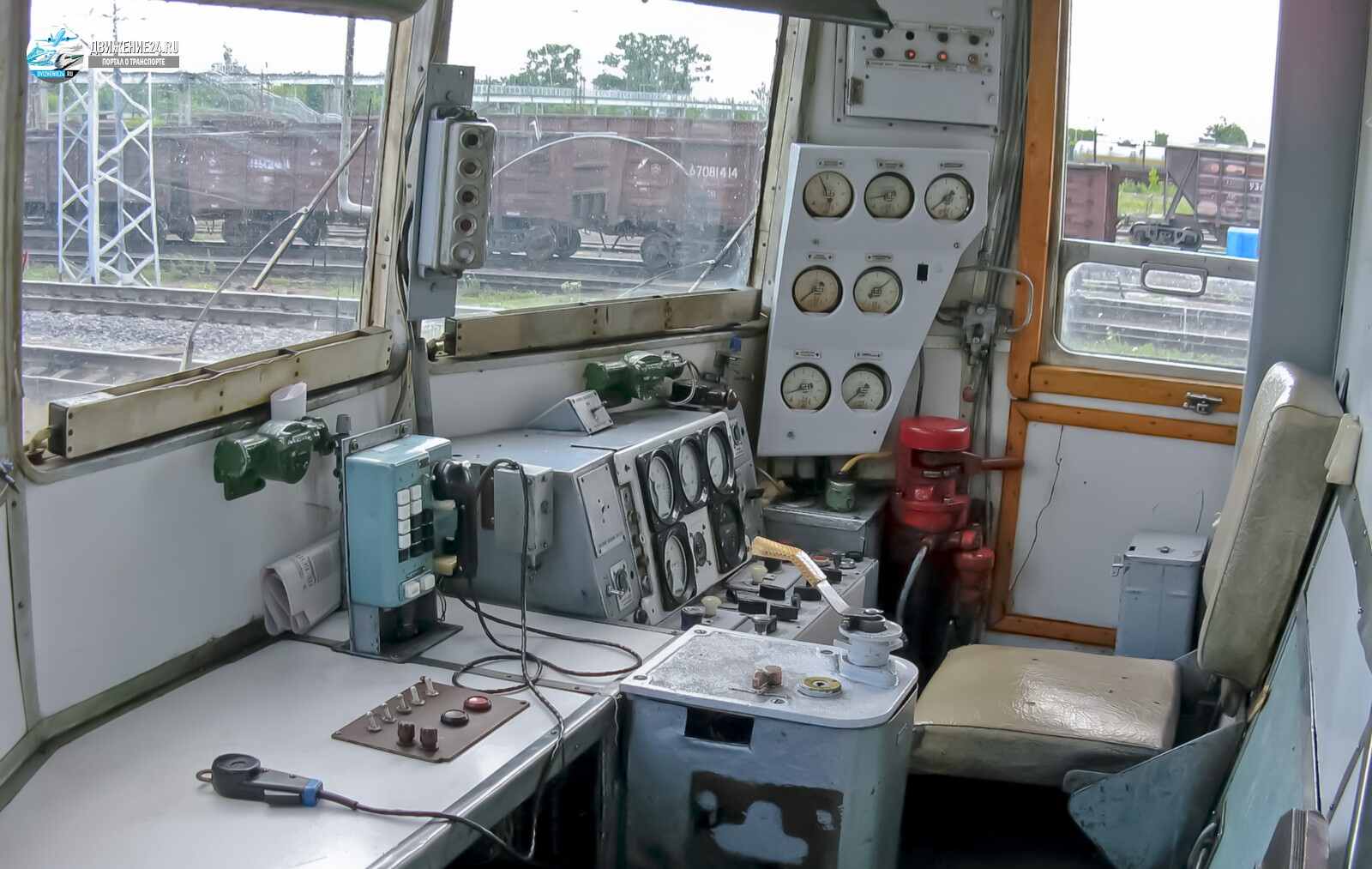 Дизель-поезд Д, Д1 кабина