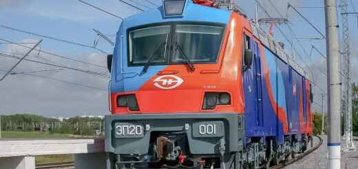 Электровоз ЭП20