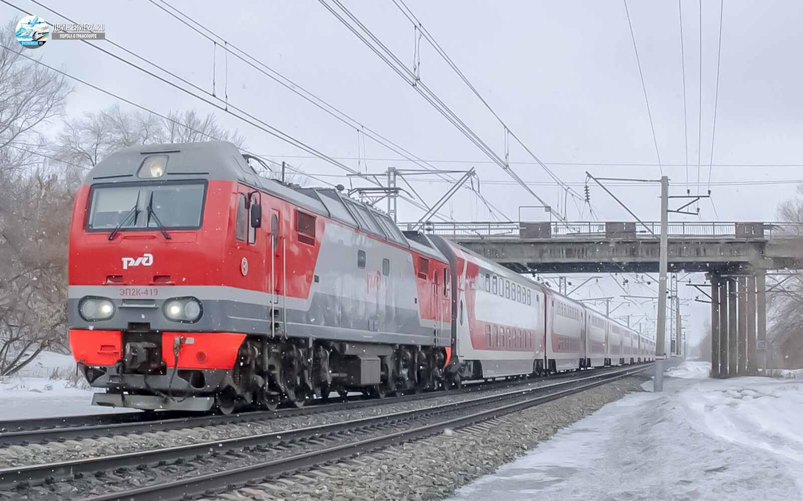 Электровоз ЭП2К