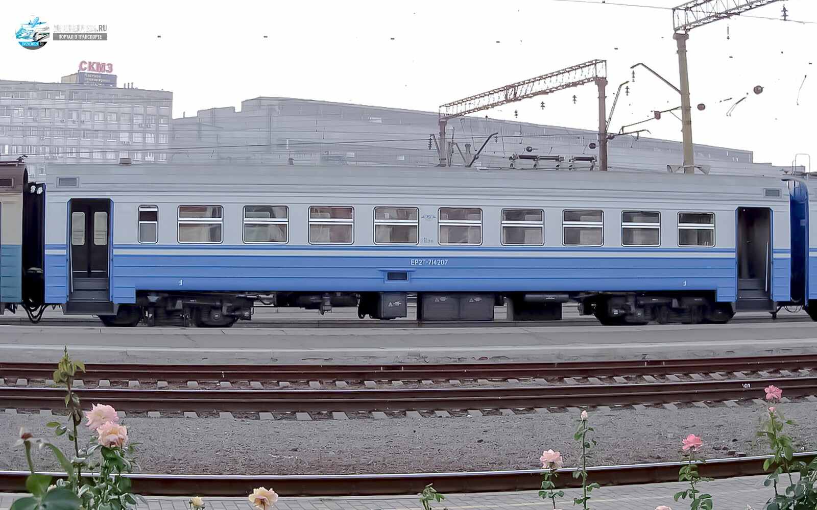 Фото электропоезда ЭР2Т