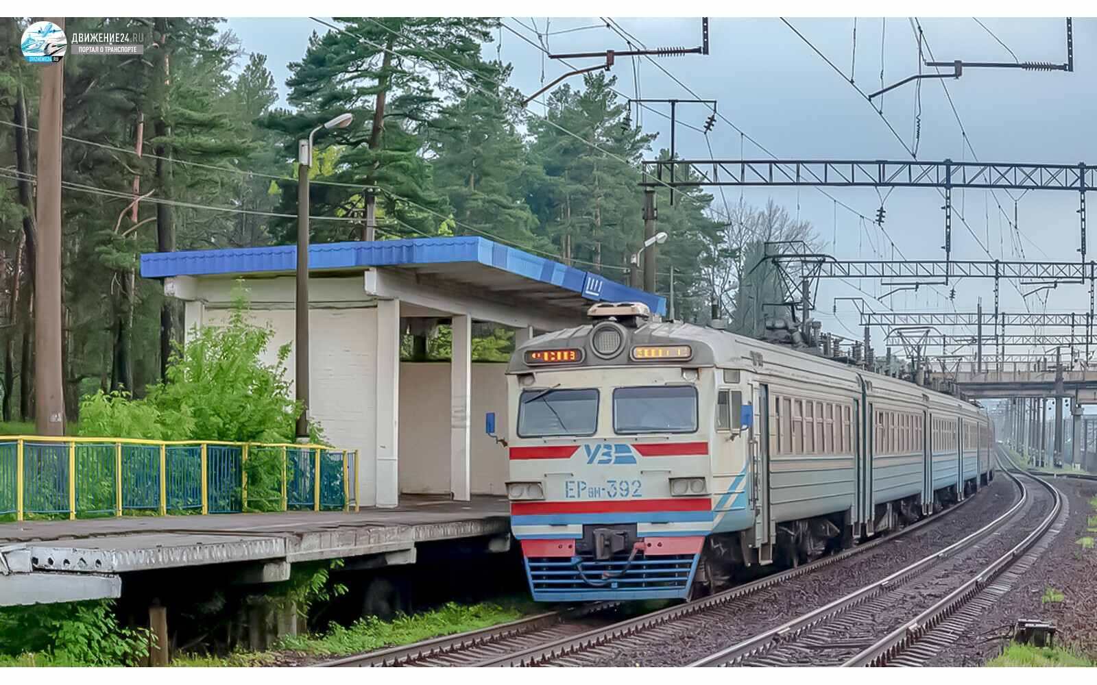 Электропоезд ЭР9М