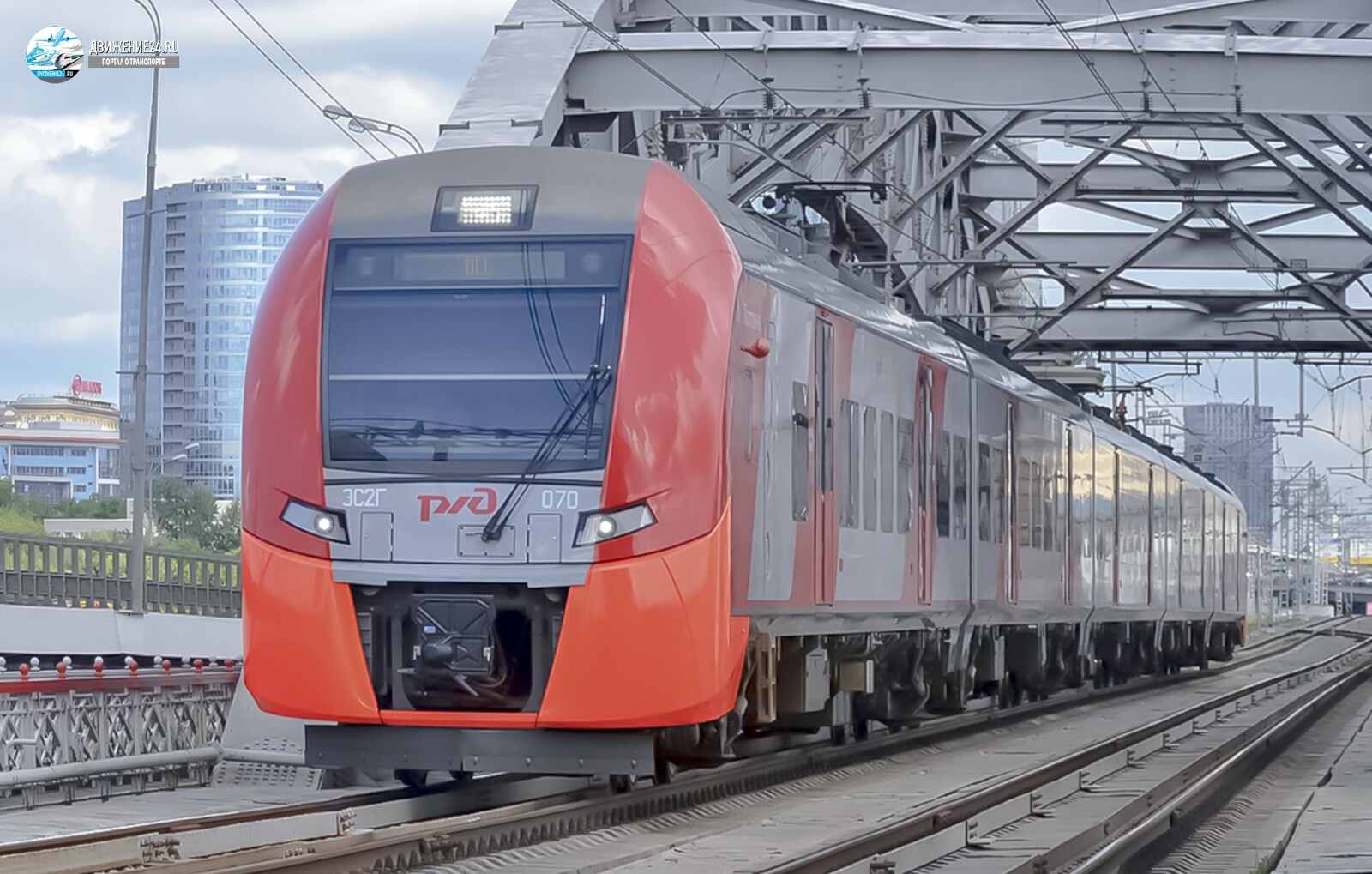 Электропоезд ЭС2Г "Ласточка"