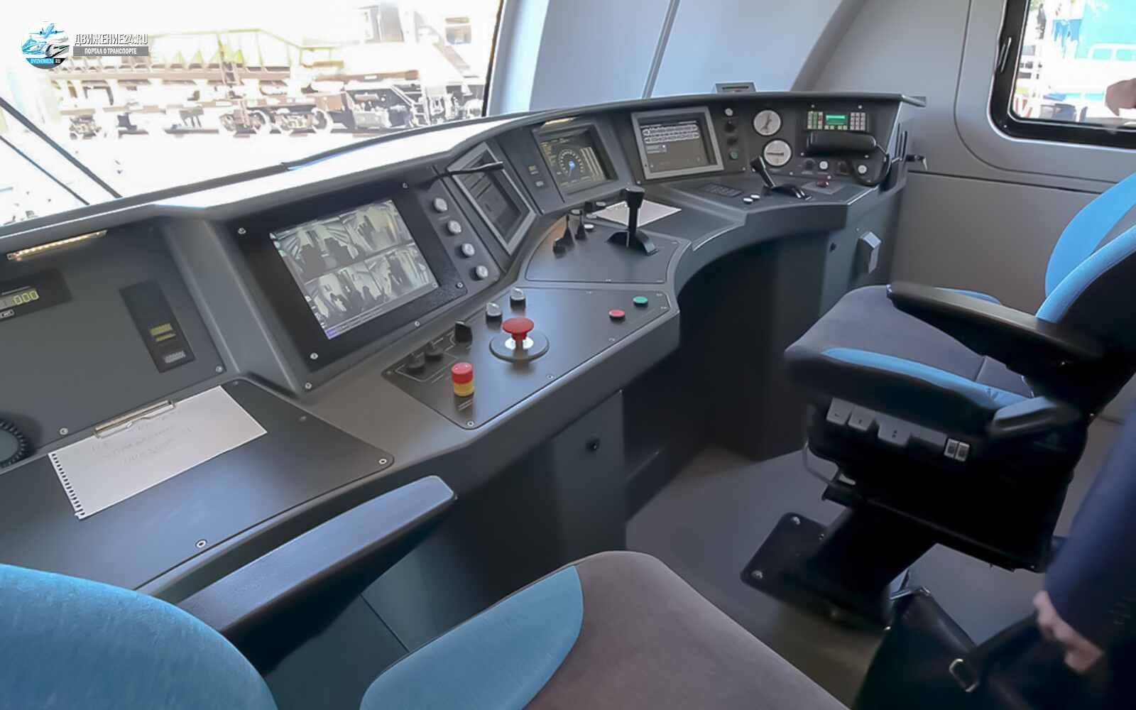 Электропоезд ЭС2Г "Ласточка" кабина