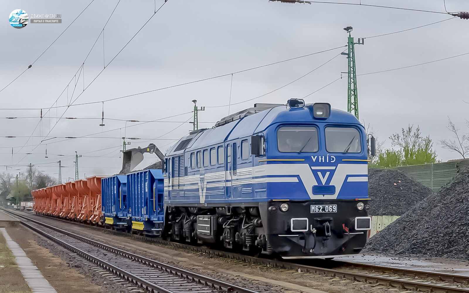 Тепловоз М62