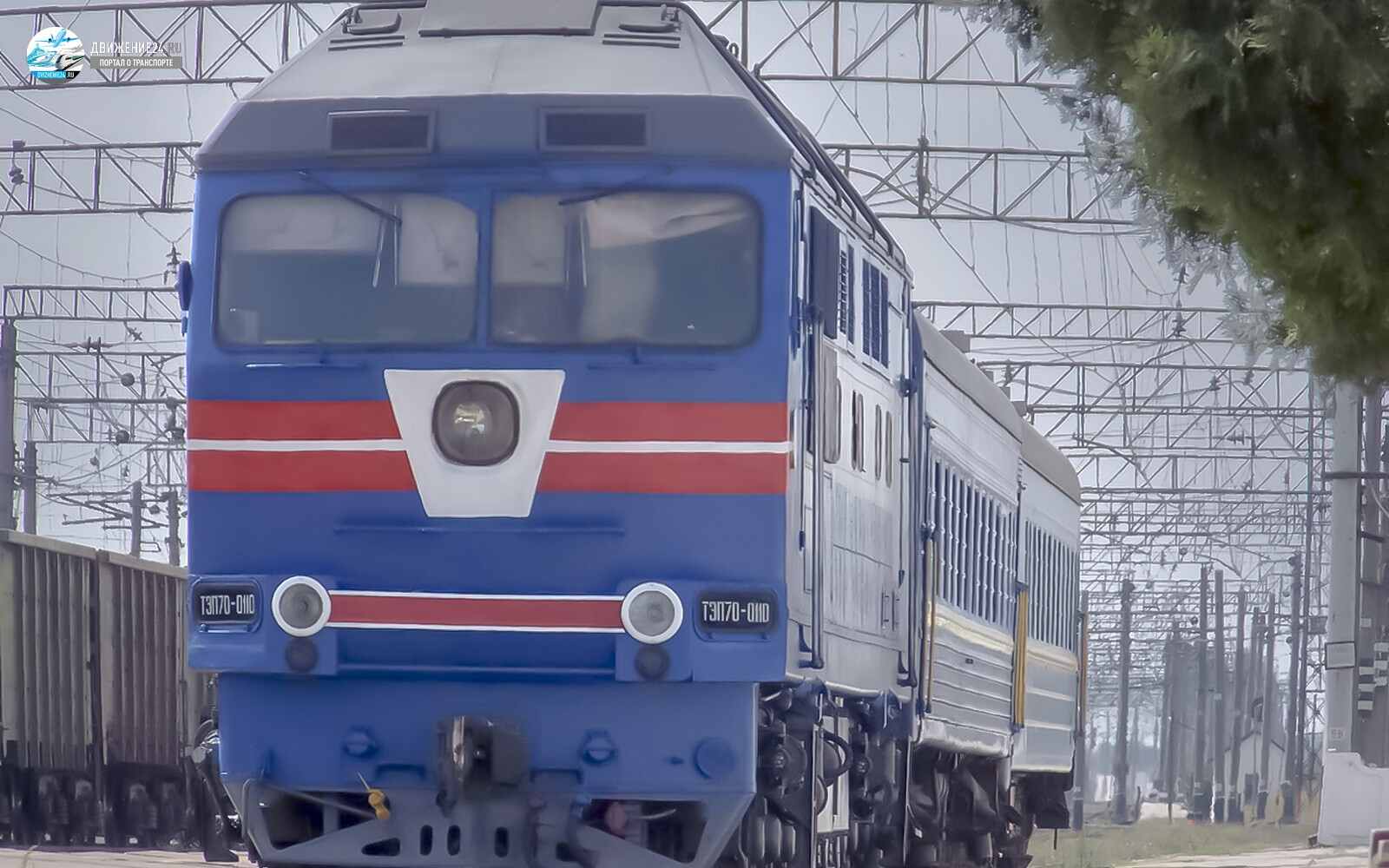 Фото тепловоза ТЭП70