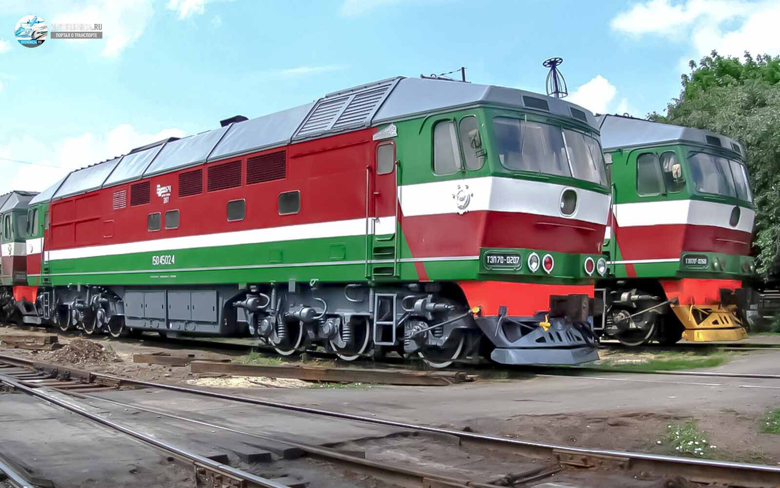 Фото тепловоза ТЭП70