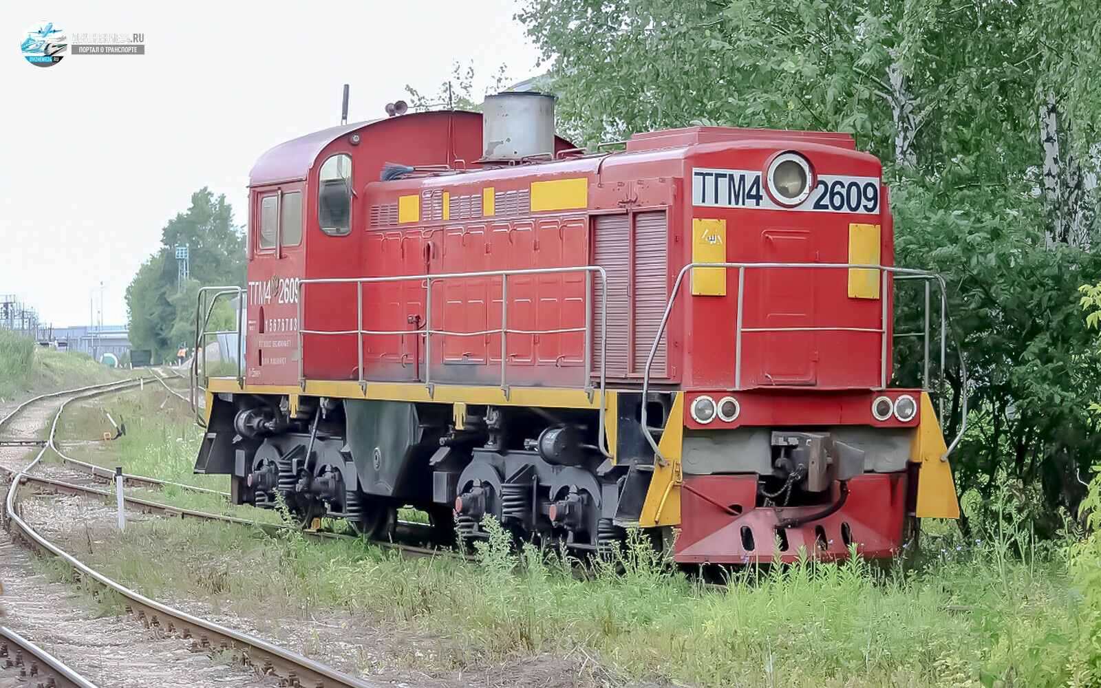 Фото тепловоза ТГМ4