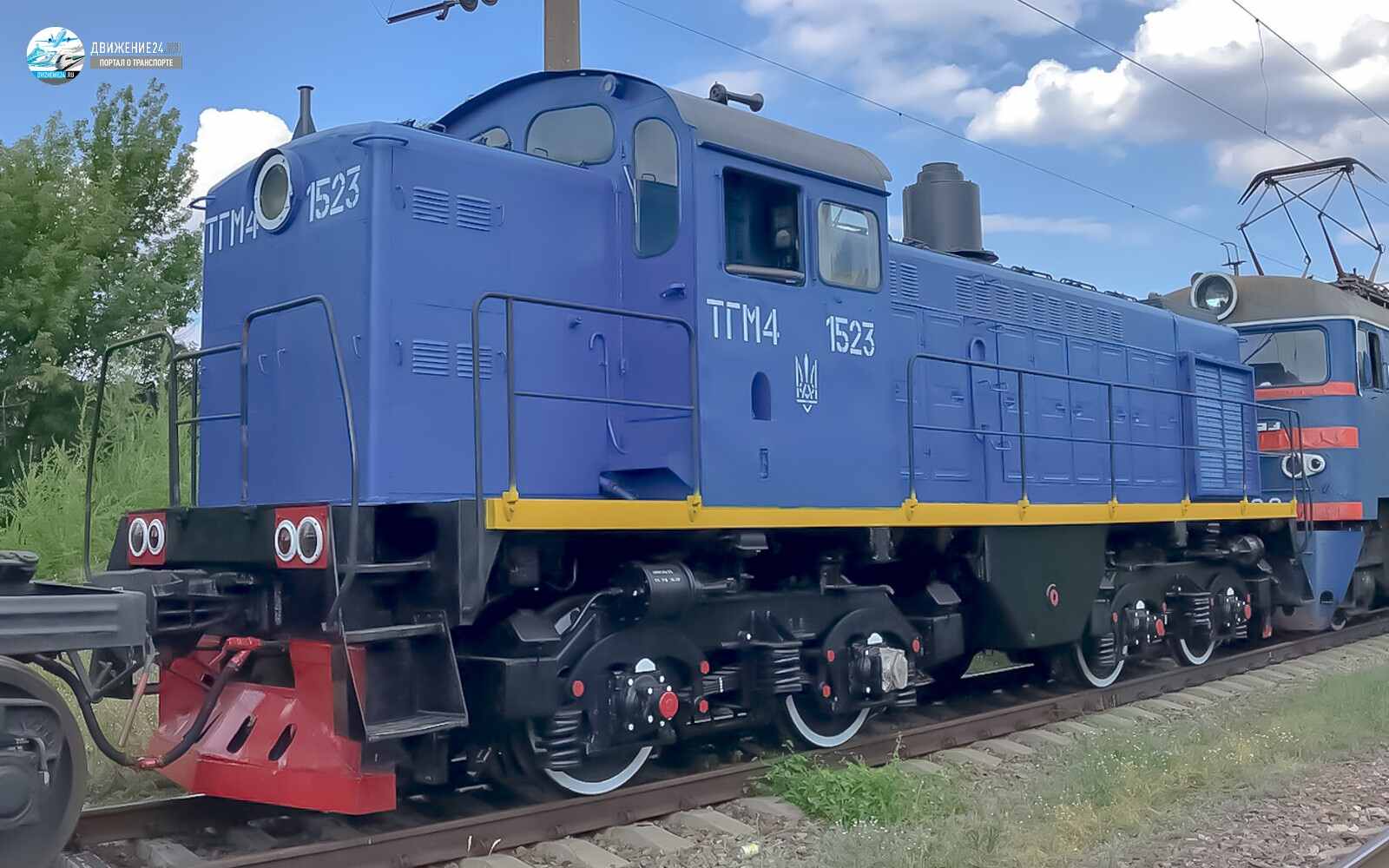 Фото тепловоза ТГМ4