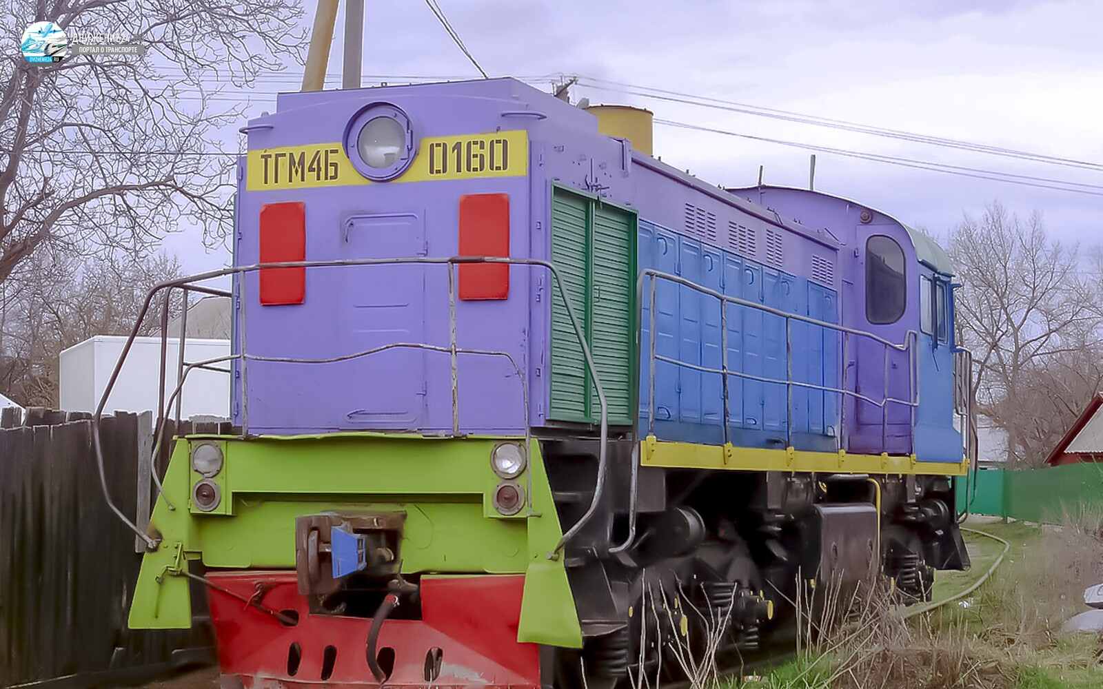 Фото тепловоза ТГМ4