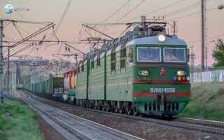 Электровоз ВЛ80с