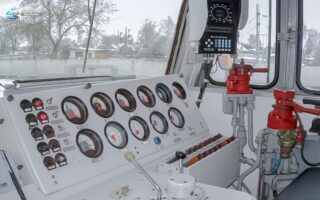 Кабина электровоза ВЛ80с