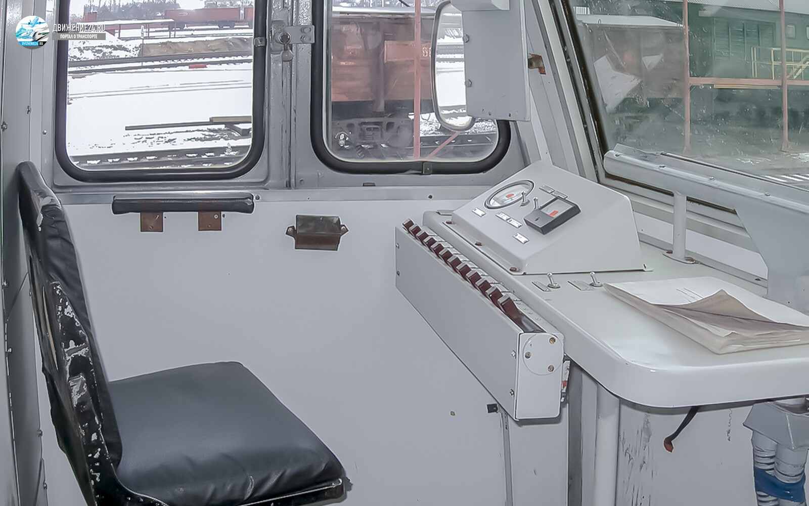 Кабина электровоза ВЛ80с