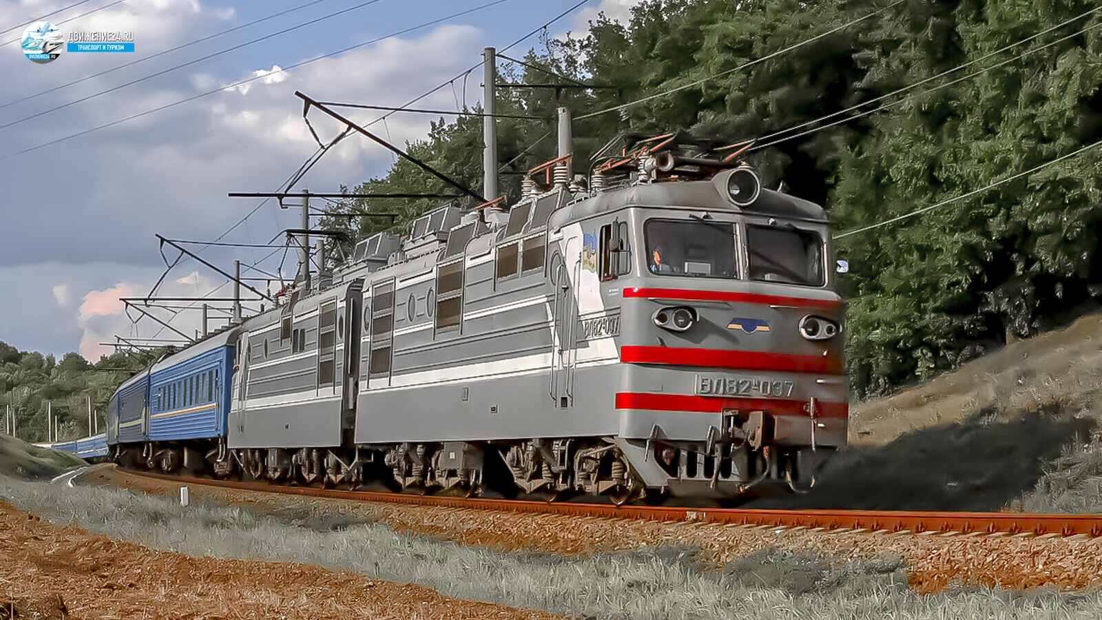 Электровоз ВЛ82м