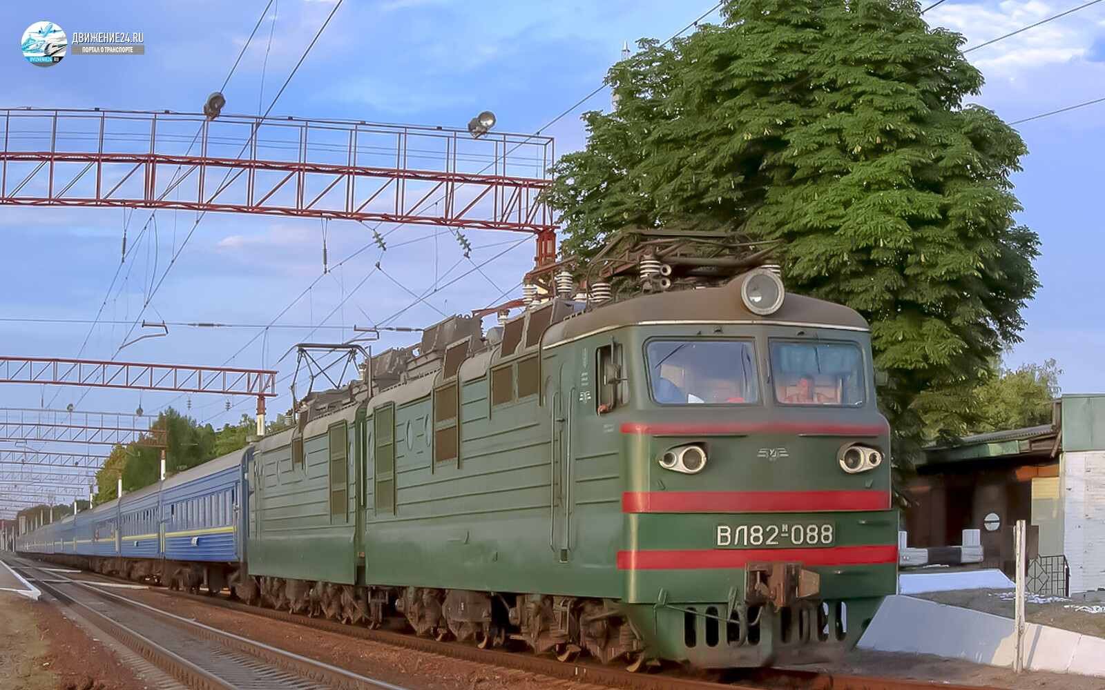 Электровоз ВЛ82м