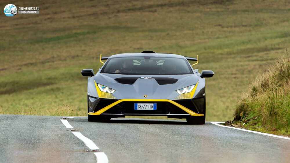 Lamborghini Huracan STO 2021