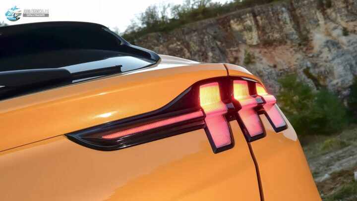 Ford Mustang Mach-E GT 2021