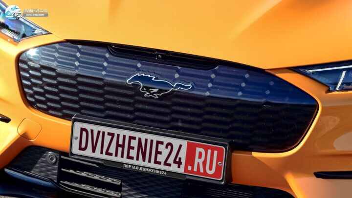 Ford Mustang Mach-E GT 2021