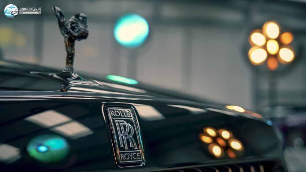 Rolls-Royce Black Badge Ghost 2021