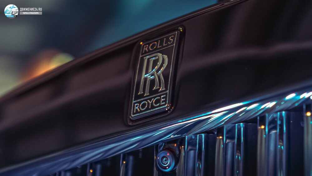 Rolls-Royce Black Badge Ghost 2021