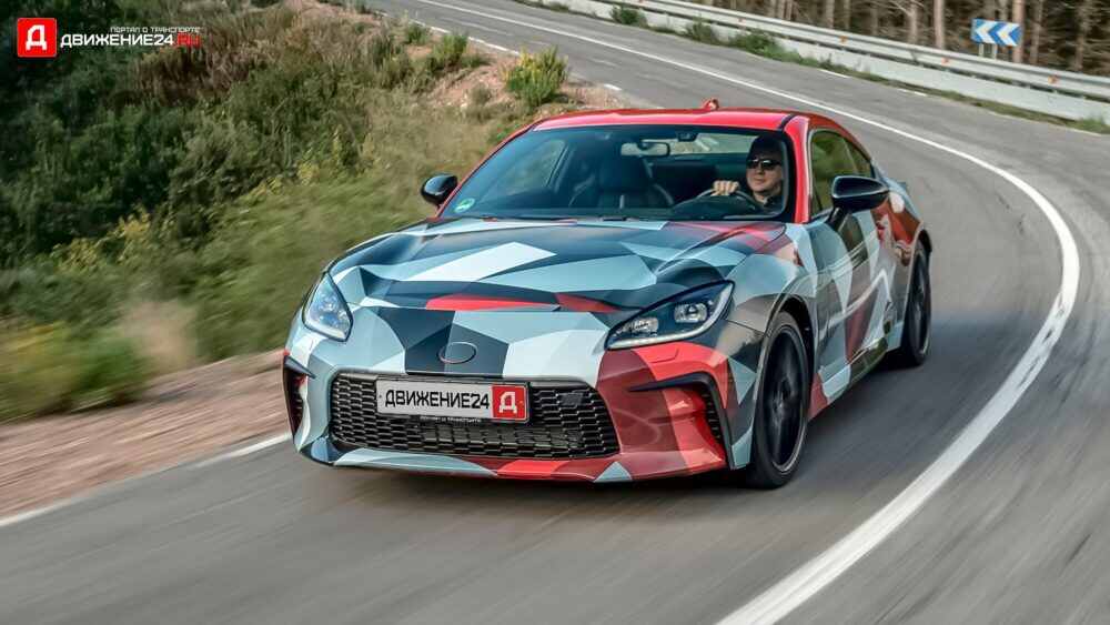 Фото прототипа Toyota GR86 2022