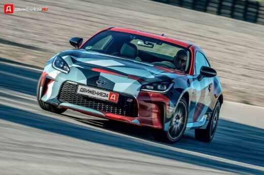 Фото прототипа Toyota GR86 2022