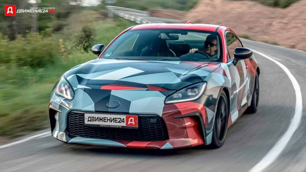 Фото прототипа Toyota GR86 2022