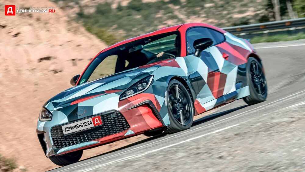 Фото прототипа Toyota GR86 2022