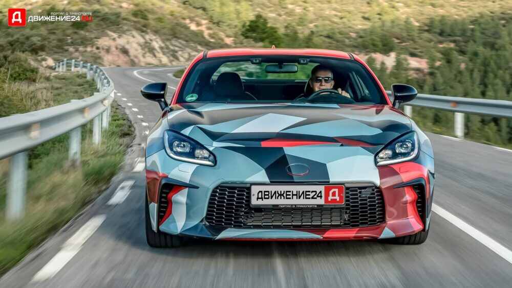 Фото прототипа Toyota GR86 2022