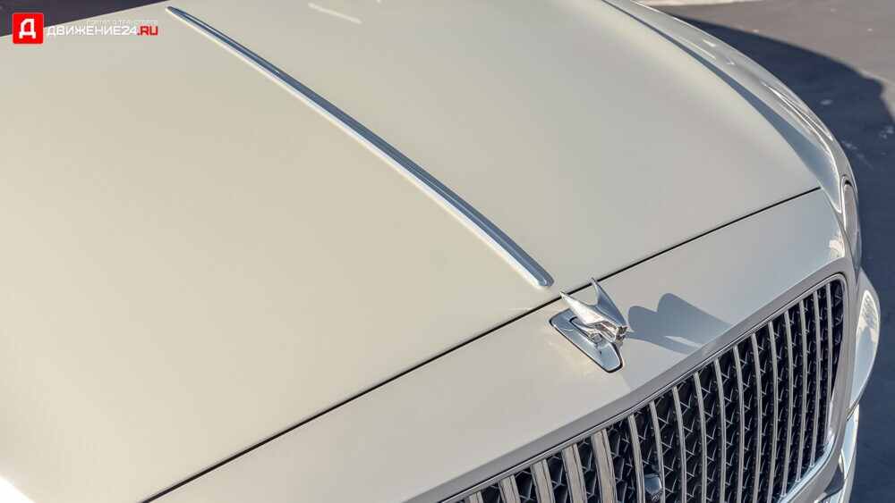 Bentley Flying Spur V8 2021