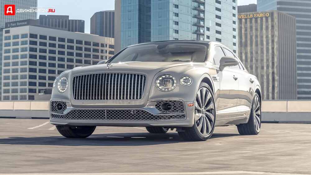 Bentley Flying Spur V8 2021