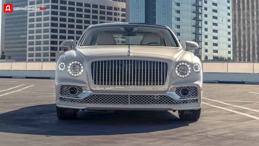 Bentley Flying Spur V8 2021
