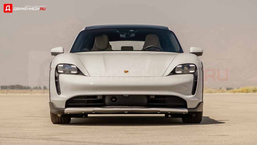 Porsche Taycan 4 Cross Turismo 2021