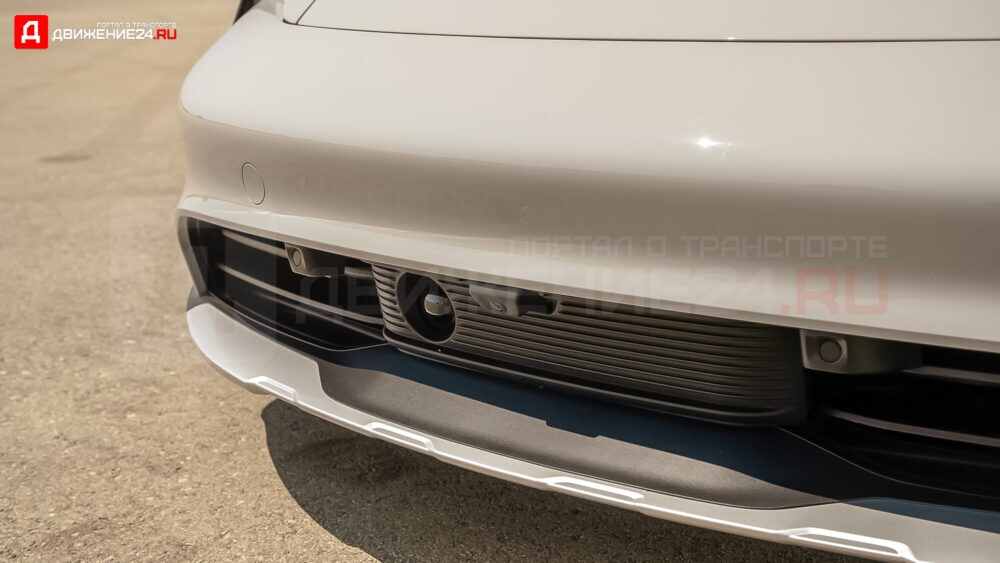 Porsche Taycan 4 Cross Turismo 2021