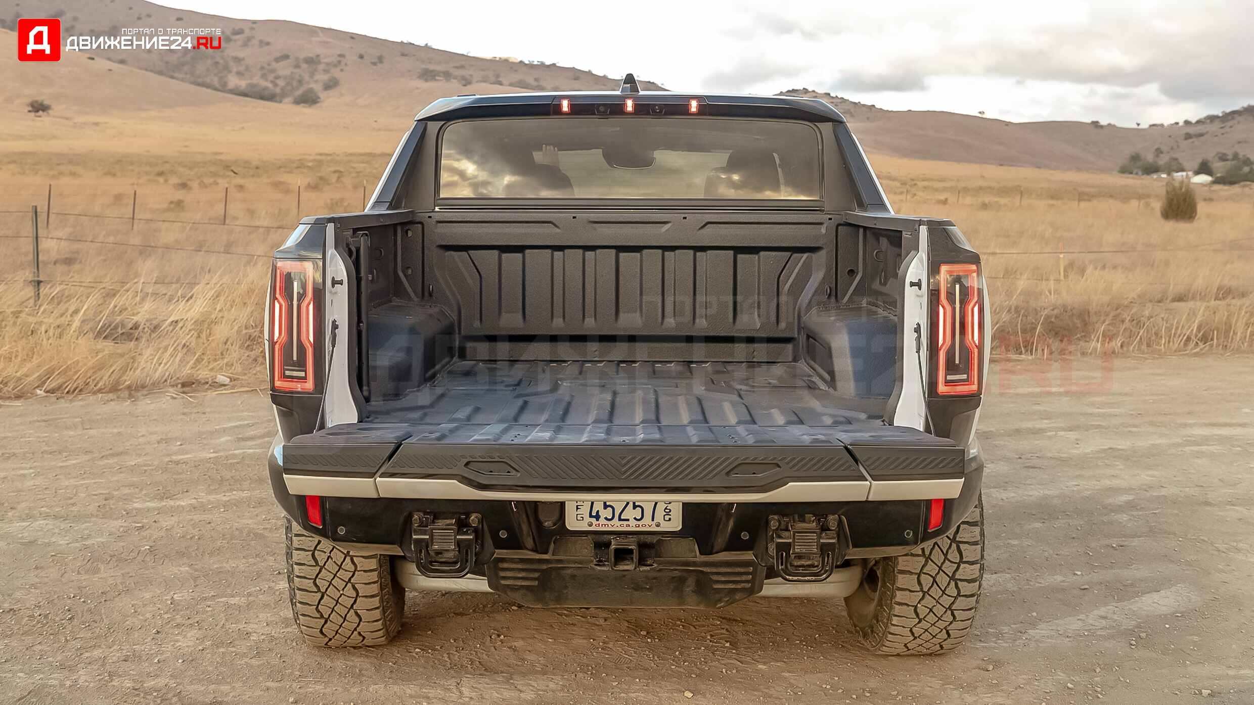 Chevrolet Silverado EV против GMC Hummer EV