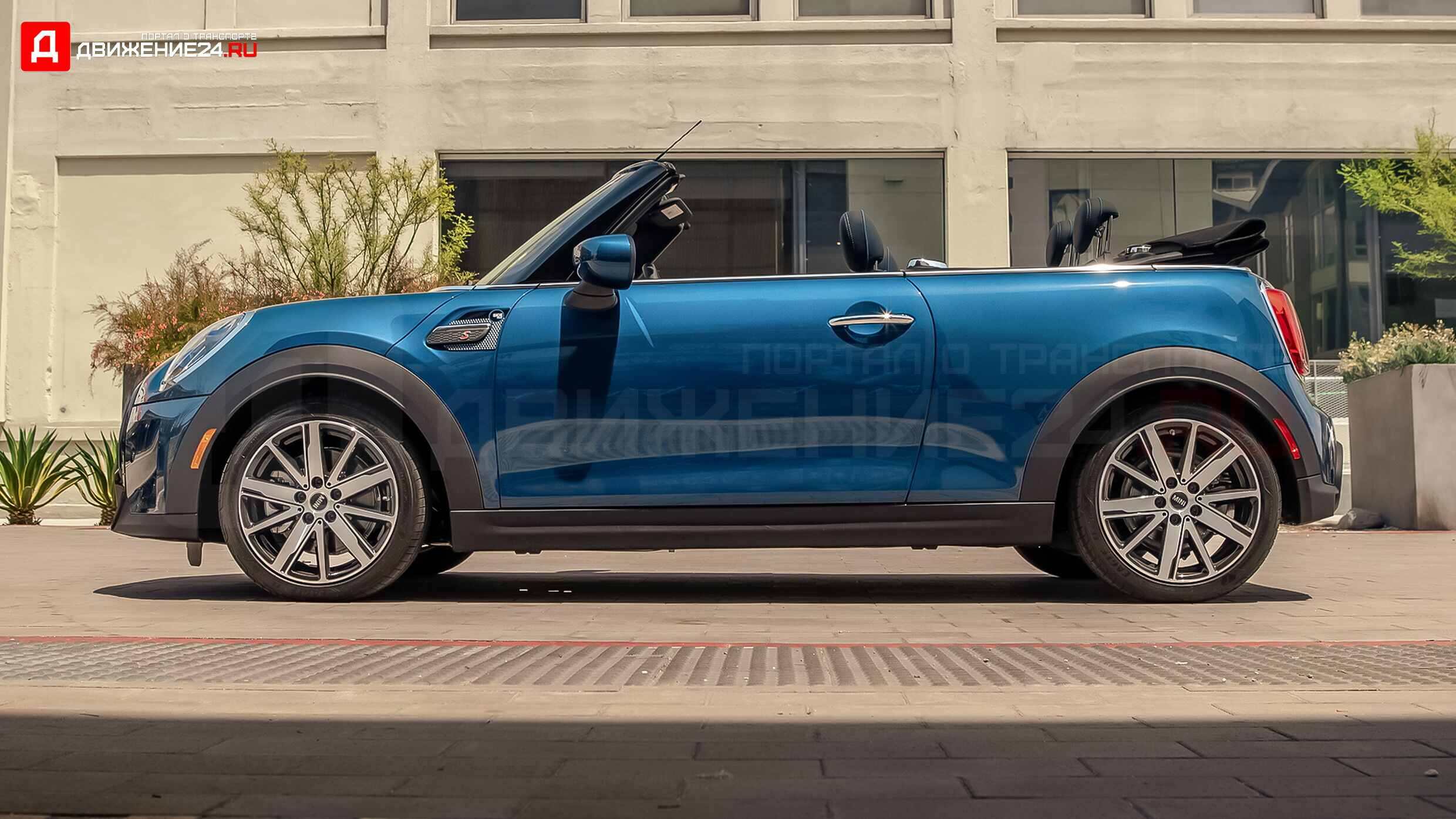 Mini Cooper S Convertible Sidewalk Edition 2022