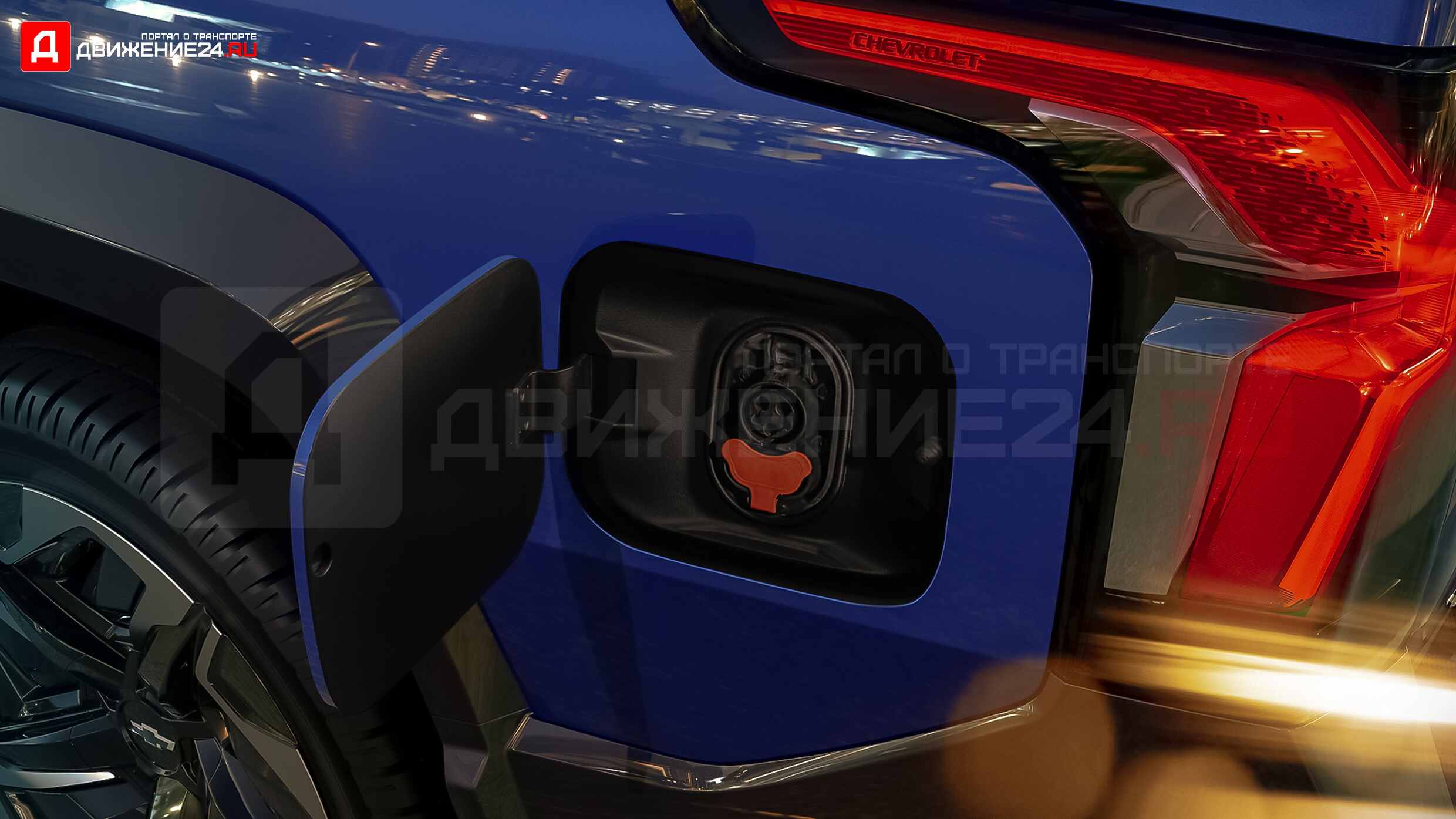 Chevrolet Silverado EV против GMC Hummer EV