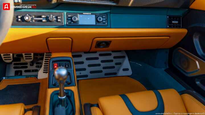 Porsche 993 Speedster by Gunther Werks