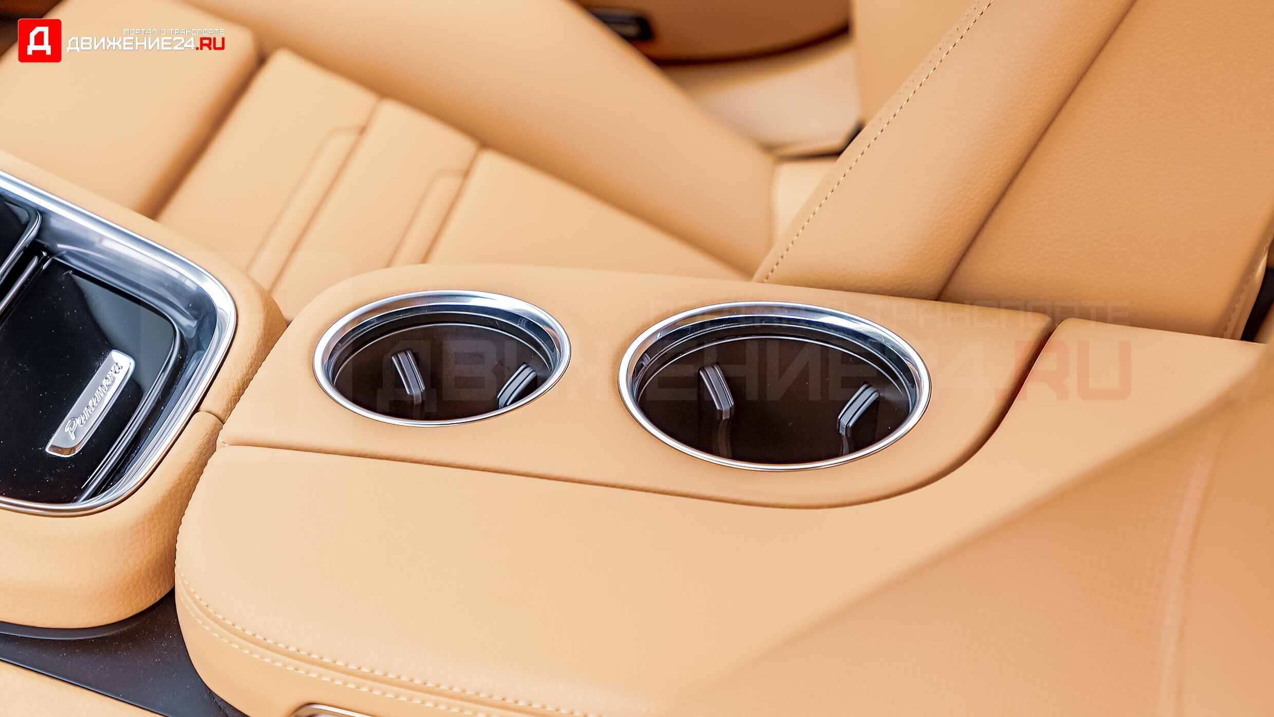 Porsche Panamera V-6 2021