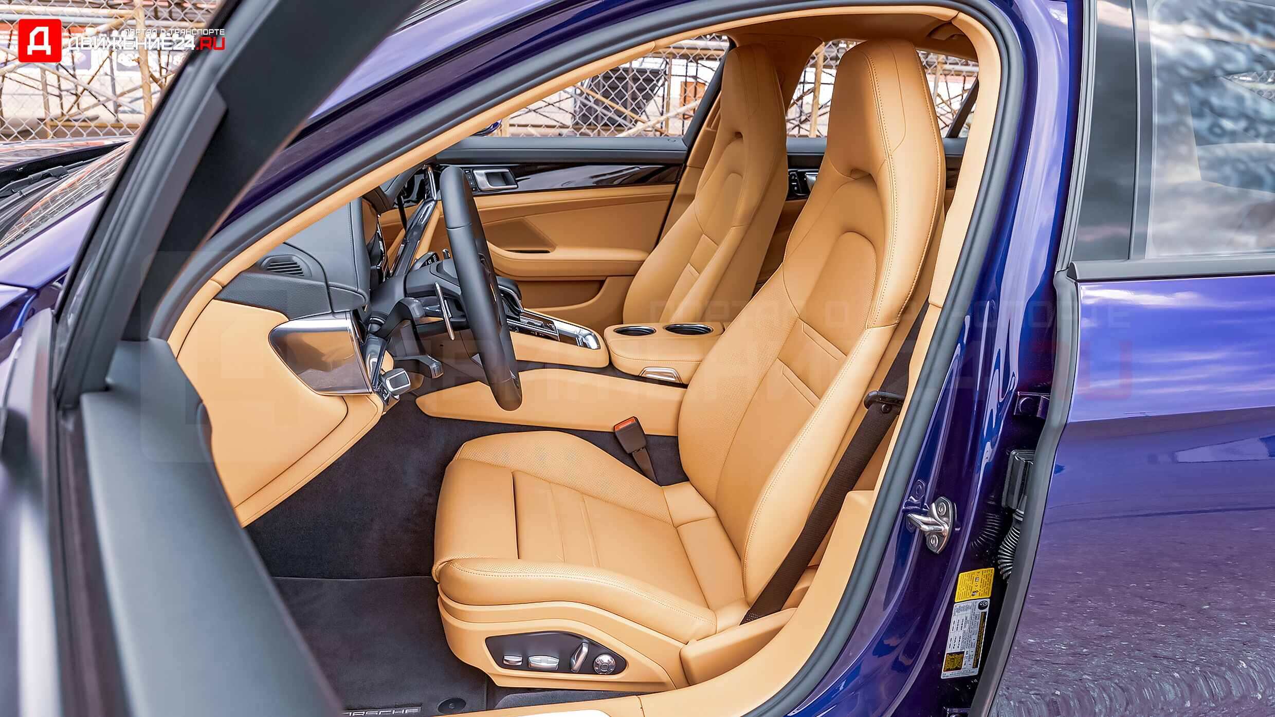 Porsche Panamera V-6 2021