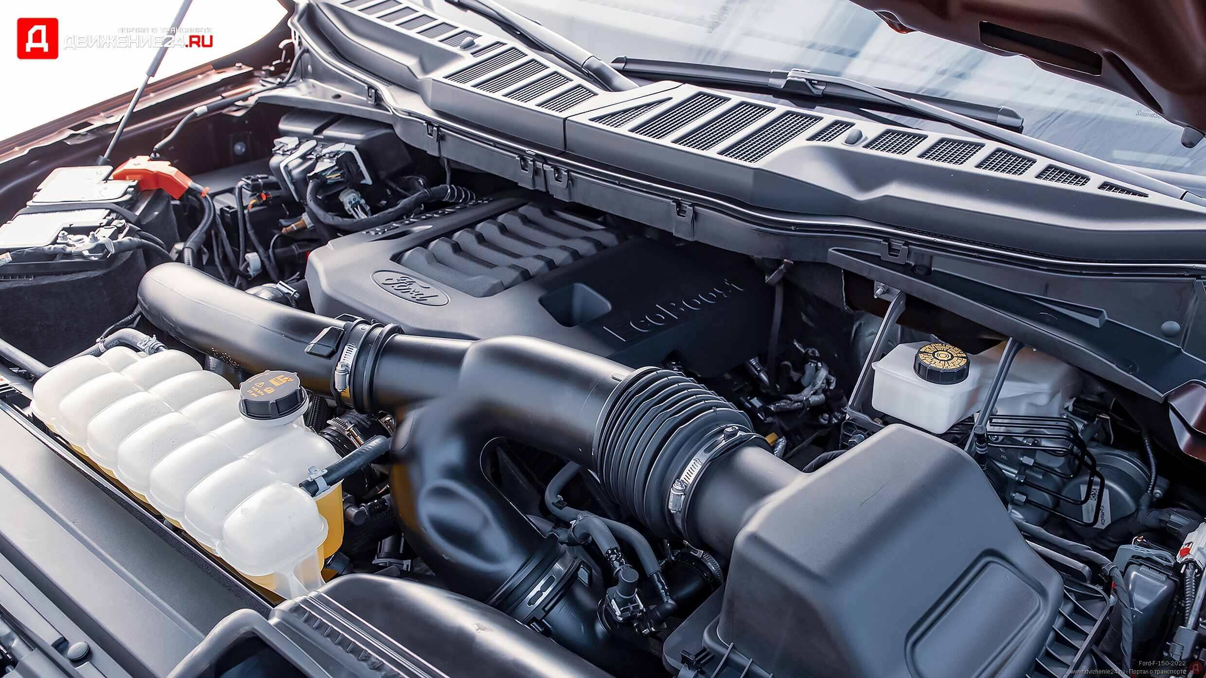 Ford F-150 XLT Supercrew 4X4 2022