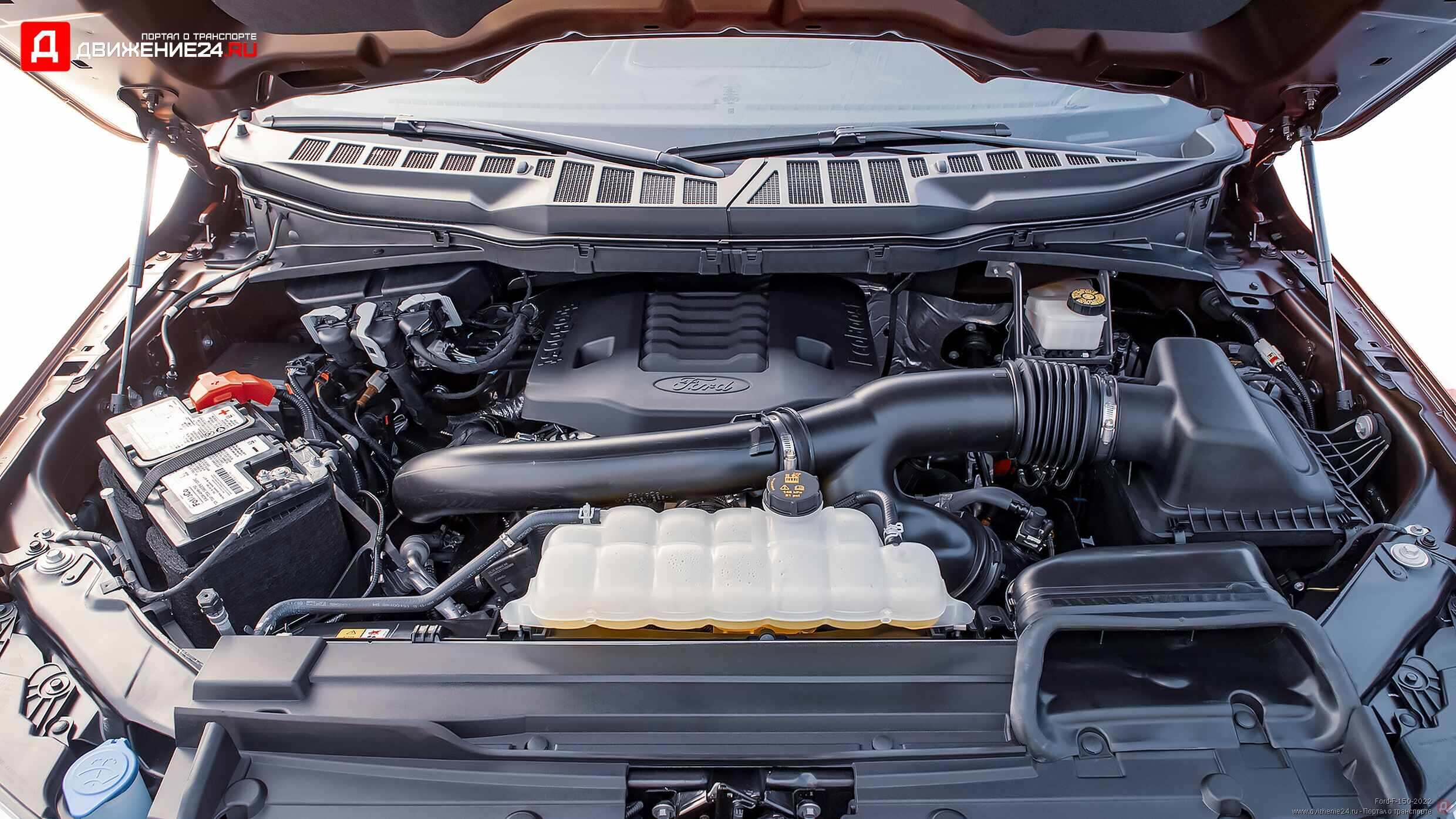 Ford F-150 XLT Supercrew 4X4 2022